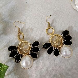 Artisan Gold Wire Art Earrings with Black Crystal Stones
